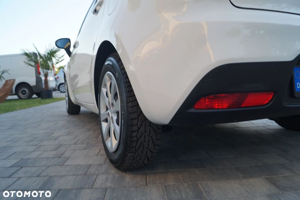 Kia Rio 1.2 Edition 7 - 39