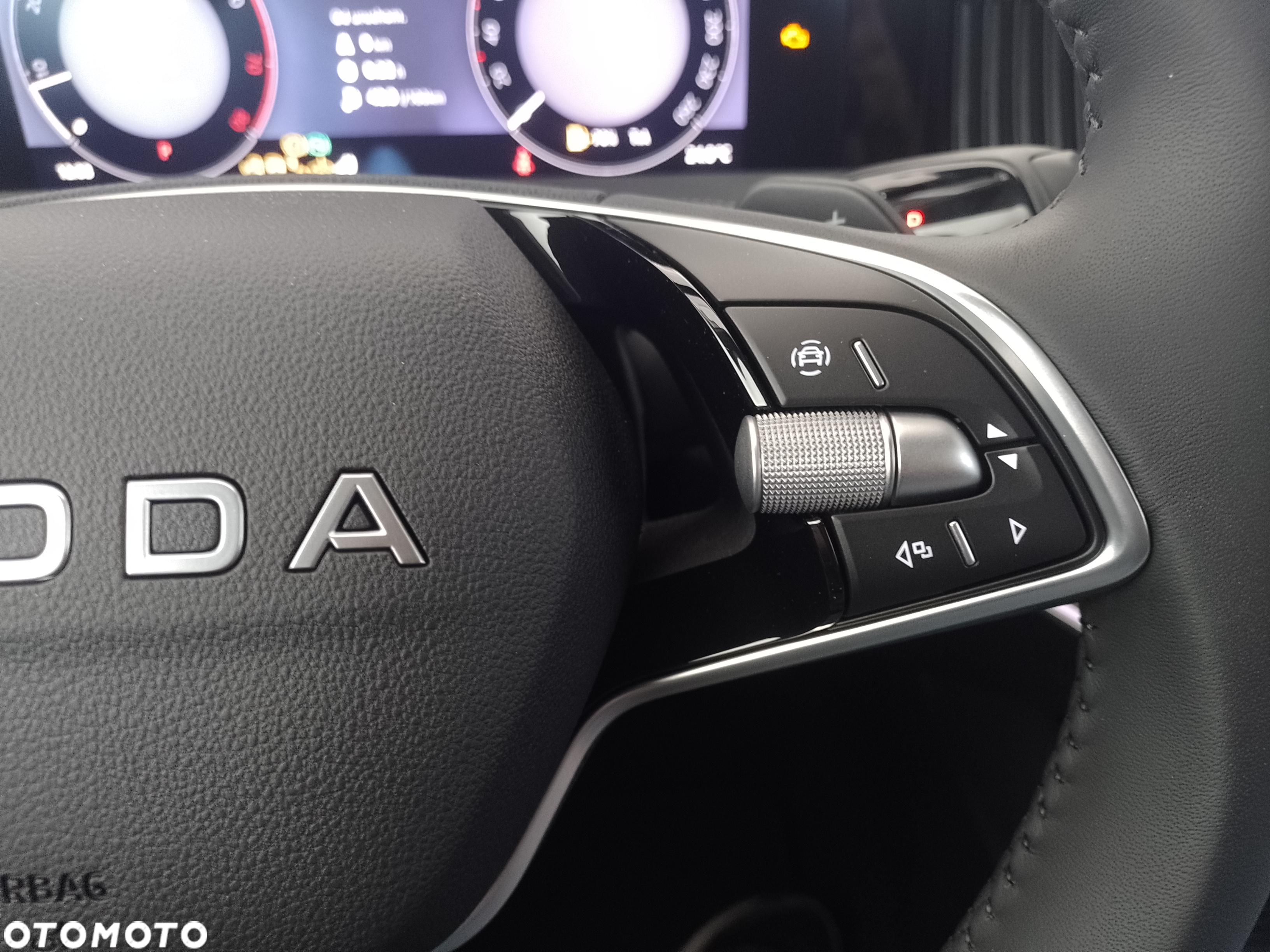 Skoda Superb 2.0 TSI L&K DSG - 12