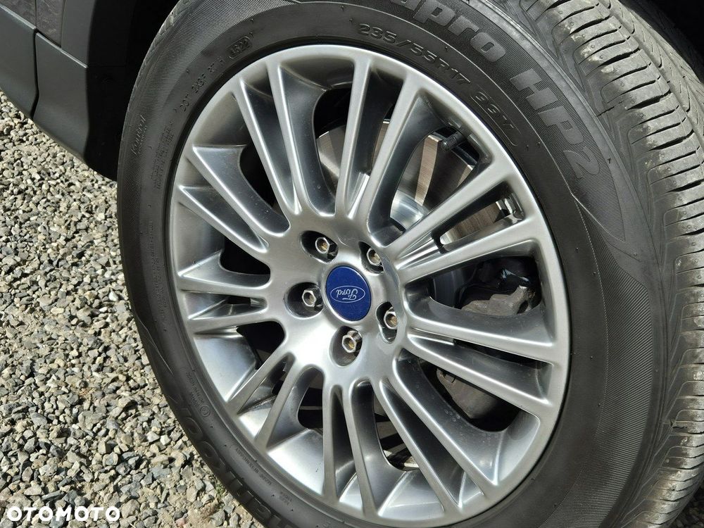 Ford Kuga - 23