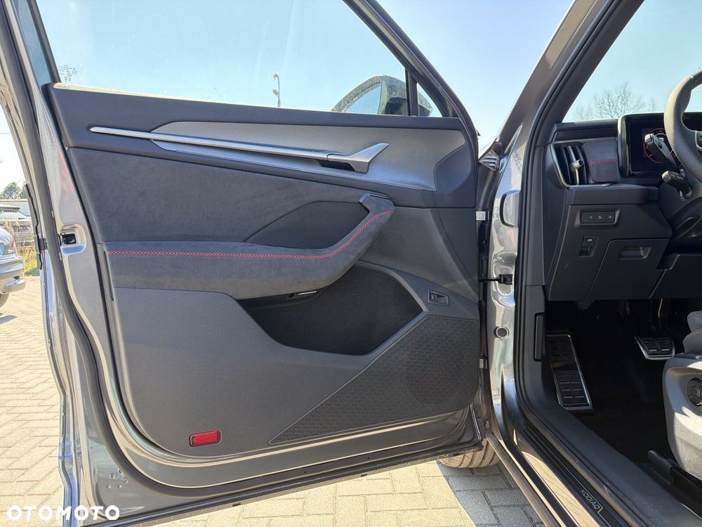 Skoda Kodiaq 2.0 TSI 4x4 RS DSG - 11