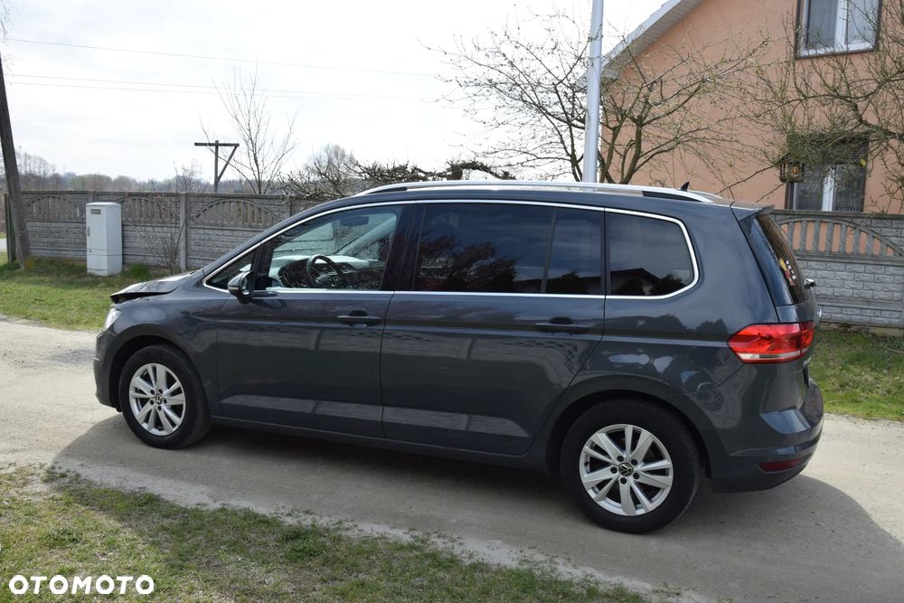 Volkswagen Touran 1.5 TSI ACT OPF DSG Highline - 9