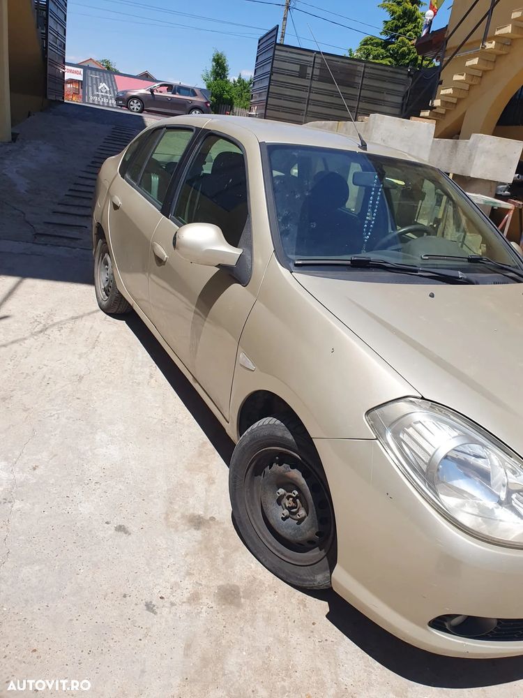 Renault Symbol 1.2 16V Authentique - 3