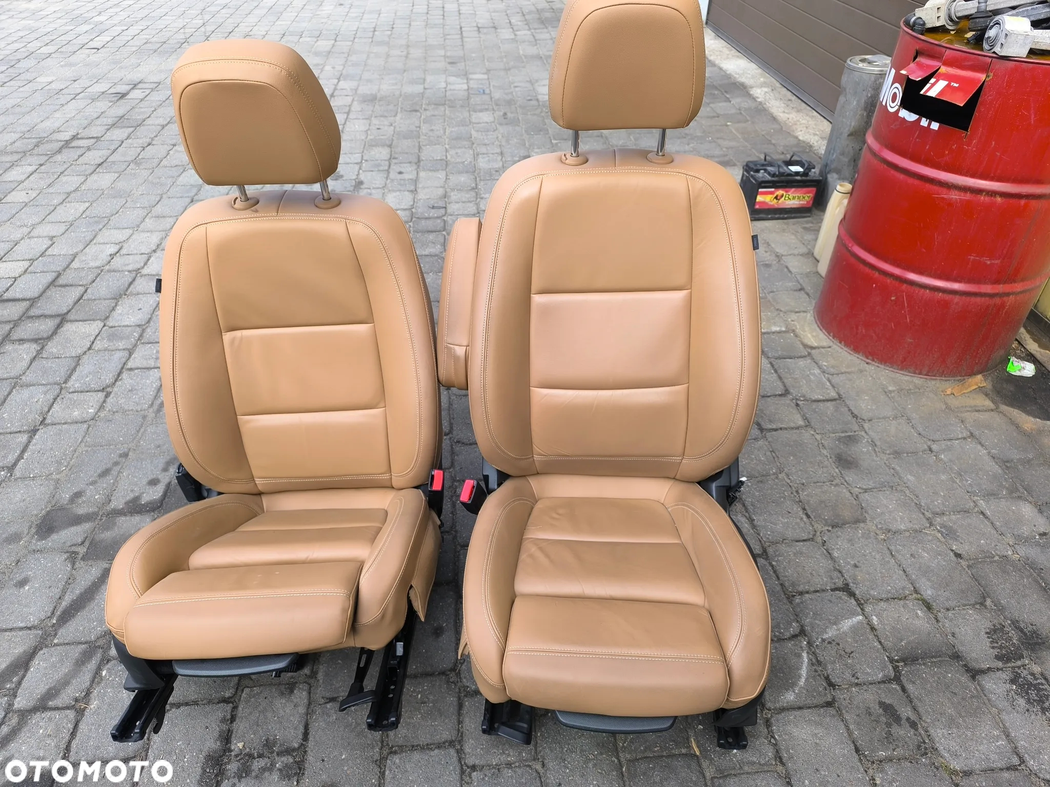 Komplet foteli z boczkami opel mokka grzane skóry - 6