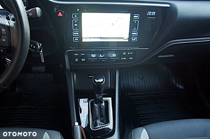 Toyota Auris 1.2 Turbo Multidrive S Edition S+ - 6