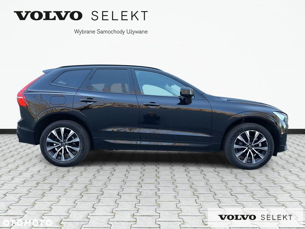Volvo XC 60 B5 B AWD Plus Dark - 5