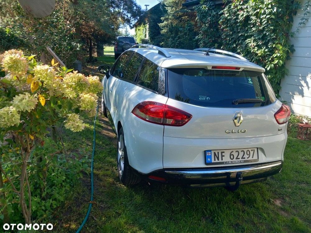 Renault Clio - 8