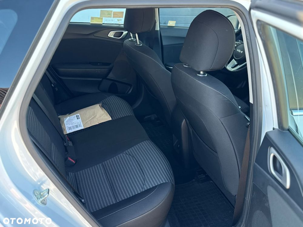 Kia Ceed 1.5 T-GDI L - 24