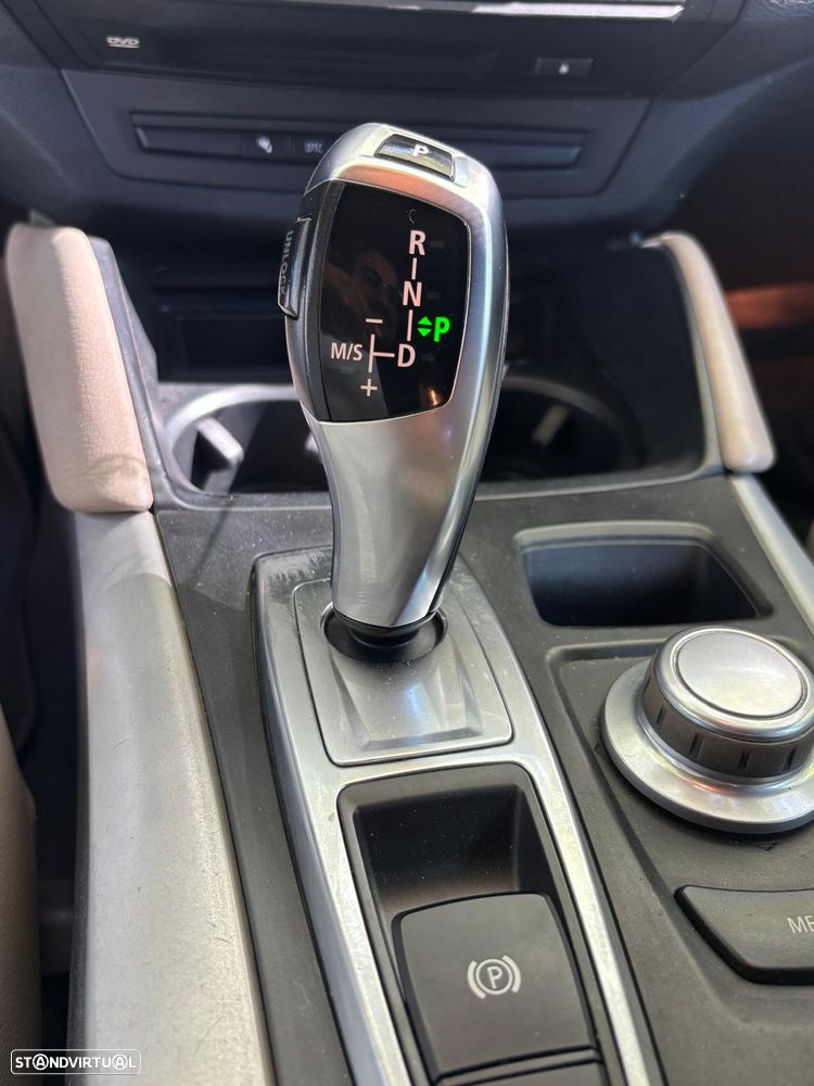 BMW X6 xDrive35d - 25