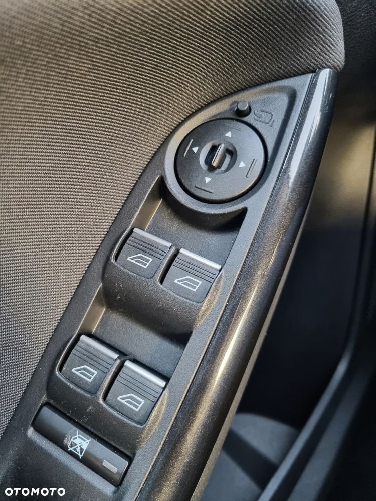 Ford Focus 2.0 TDCi Titanium ASS - 16