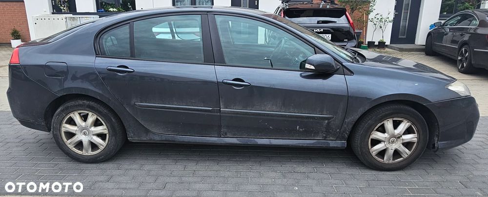 Renault Laguna - 4