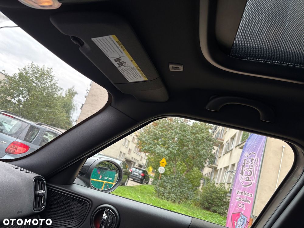 MINI Countryman - 16
