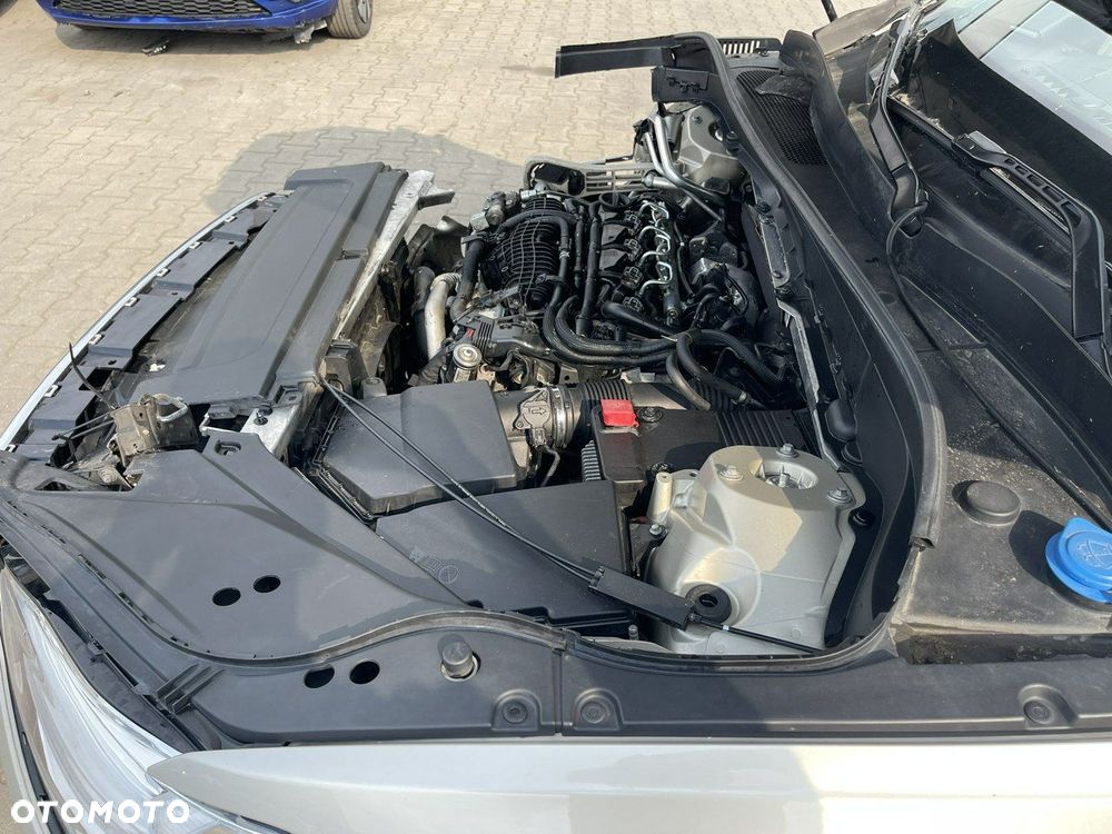 Volvo XC 90 D5 AWD Geartronic Momentum - 14