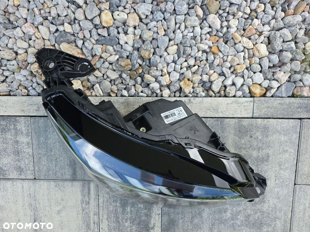 PEUGEOT 208 2008 II 2 Lampa prawa Kompletna Full Led Technology 9823193480 - 6