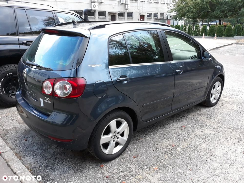 Volkswagen Golf Plus 1.6 TDI DPF Comfortline - 3