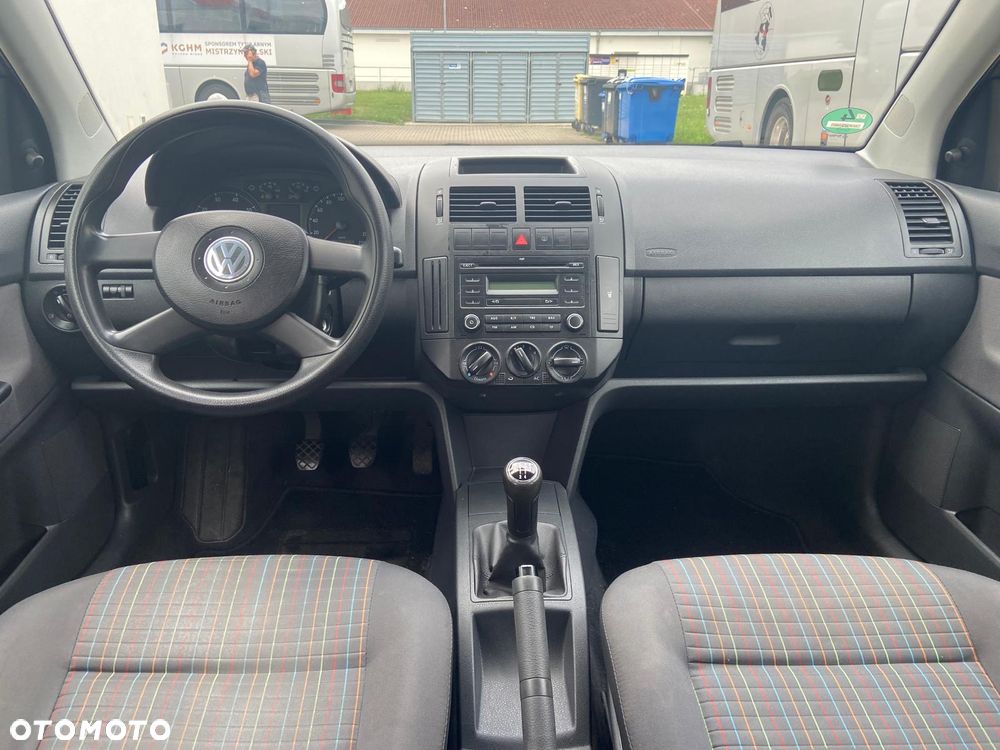 Volkswagen Polo 1.2 12V Comfortline - 11