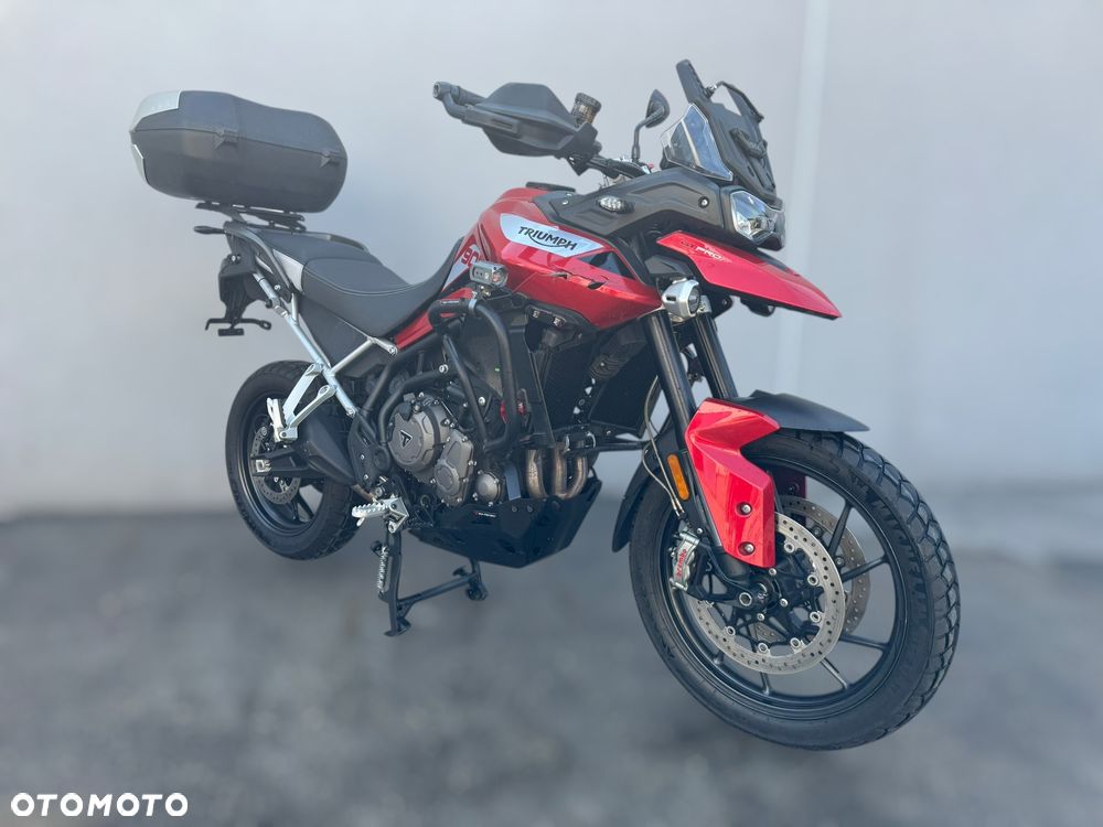 Triumph Tiger - 1