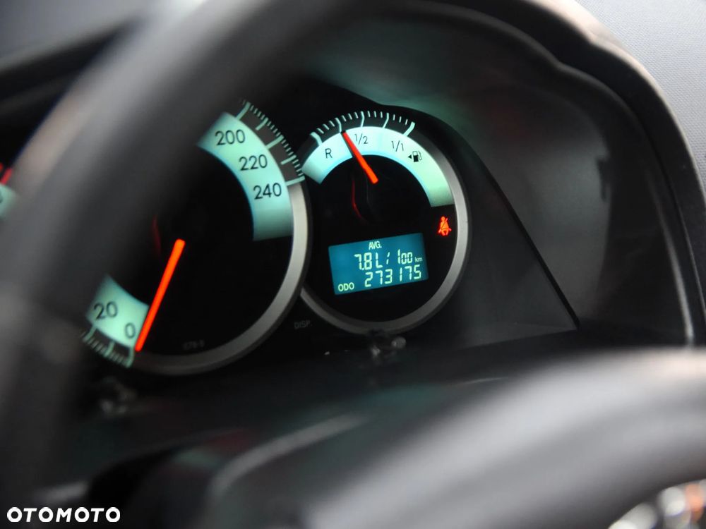 Toyota Corolla Verso 1.6 Terra - 19