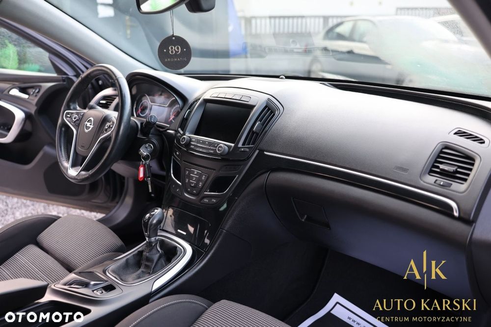 Opel Insignia - 21