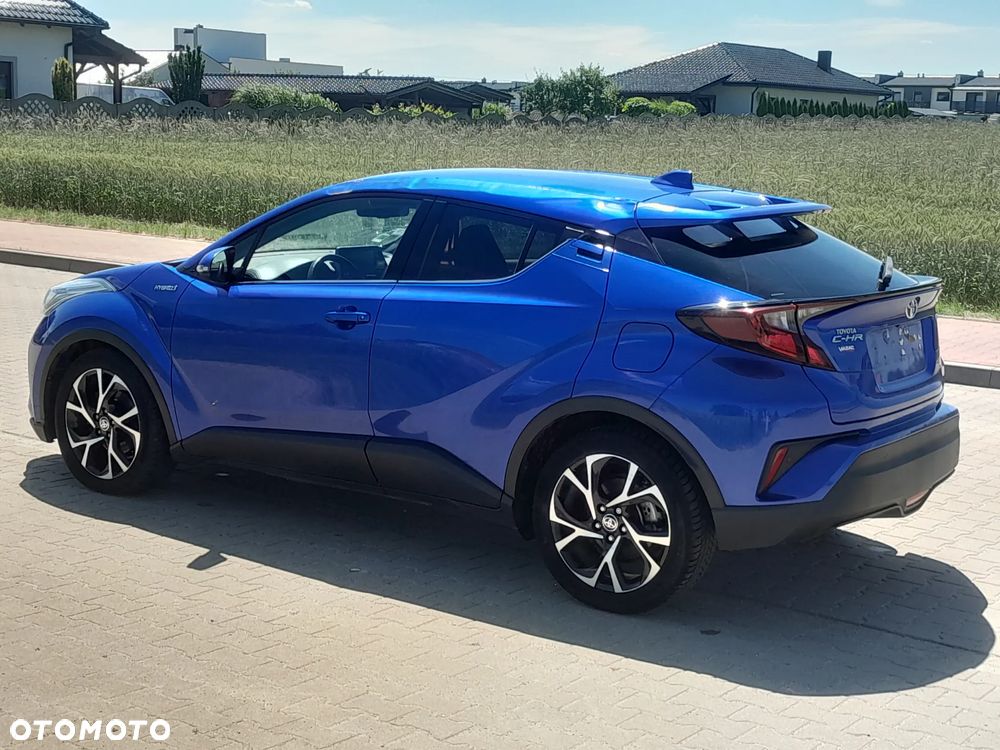 Toyota C-HR 1.8 Hybrid Prestige - 2