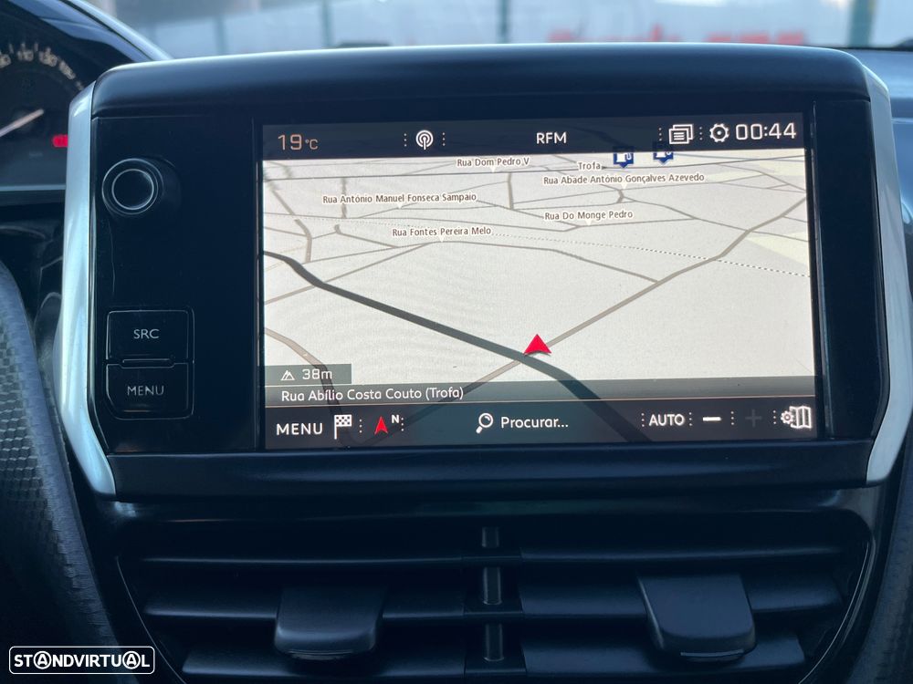 Peugeot 2008 1.5 BlueHDi Allure - 6