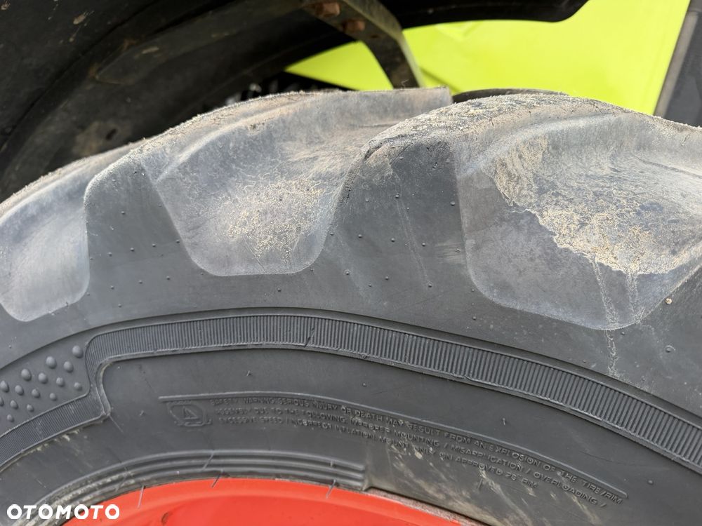 Claas ARION 430 - 12
