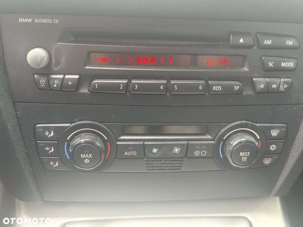 BMW Seria 3 320i - 14