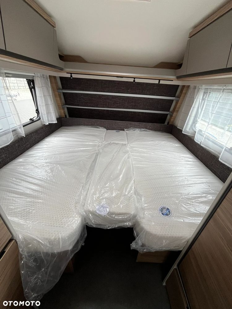 Dethleffs Nomad 490 EST - 22
