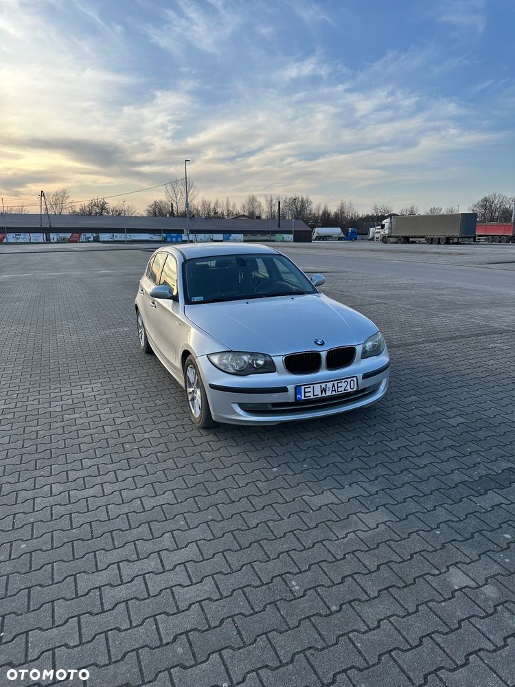 BMW Seria 1 118d DPF - 2