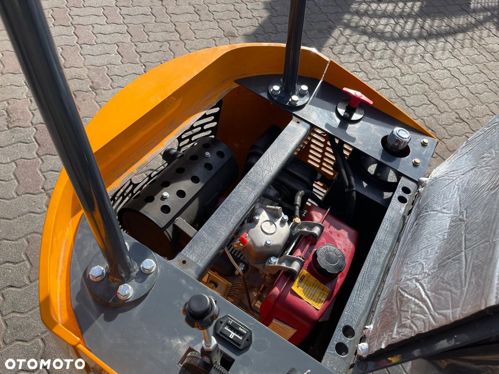 Inny Minikoparka CAPTOK CK13D NOWA KOPARKA 1.3 TONY 2026 ROK RATY/LEASING - Szybka decyzja ! Łyżka, Joystick, Ścisk mechaniczny z przodu SUPER STAN - 40