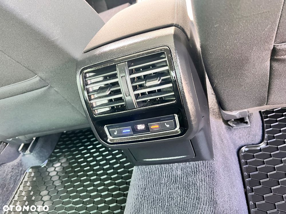 Volkswagen Passat 1.4 TSI ACT (BlueMotion Technology) Comfortline - 17