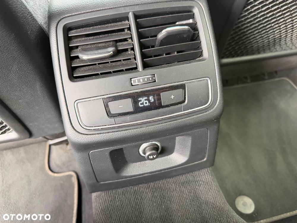 Audi A4 Limousine 35 TFSI mHEV S Line S tronic - 22
