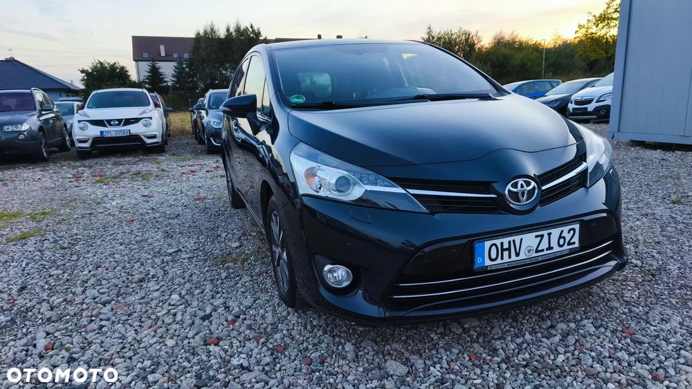 Toyota Verso 1.6 D-4D 5-Sitzer Start/Stop Life - 4