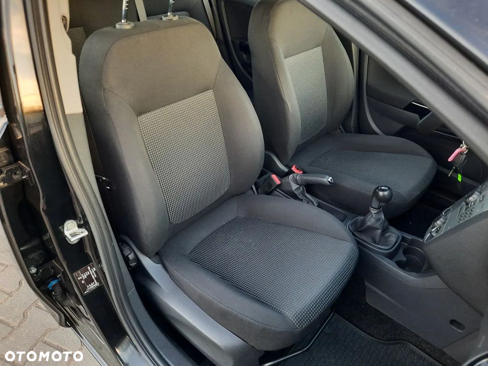 Opel Corsa 1.0 12V Essentia - 21