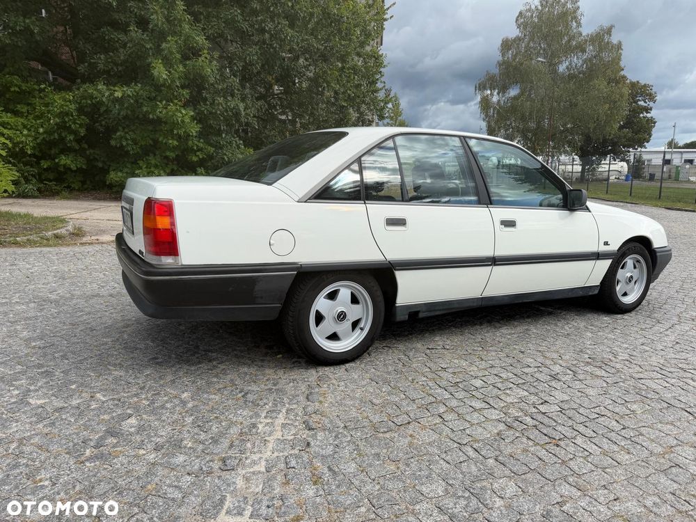 Opel Omega - 9