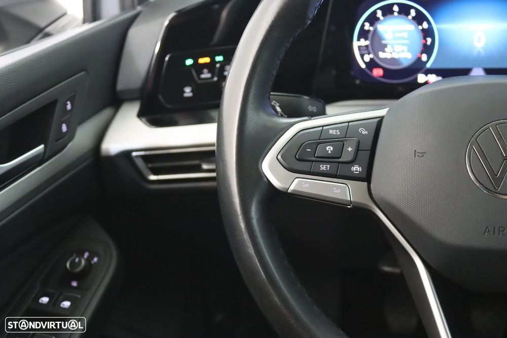 VW Golf 1.0 TSI Life - 21