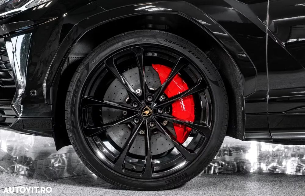 Lamborghini URUS Standard - 9
