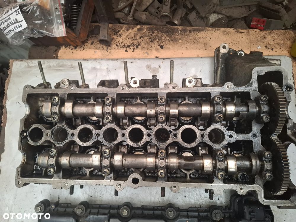 BMW 2,0d E90 M47 głowica 7785876  wałki - 2
