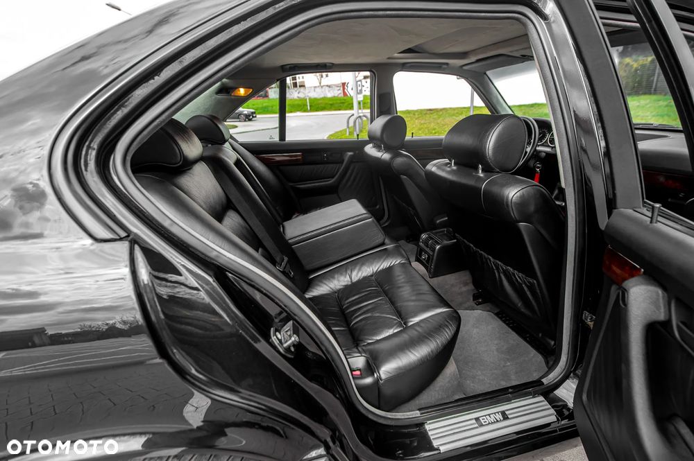BMW Seria 5 - 10