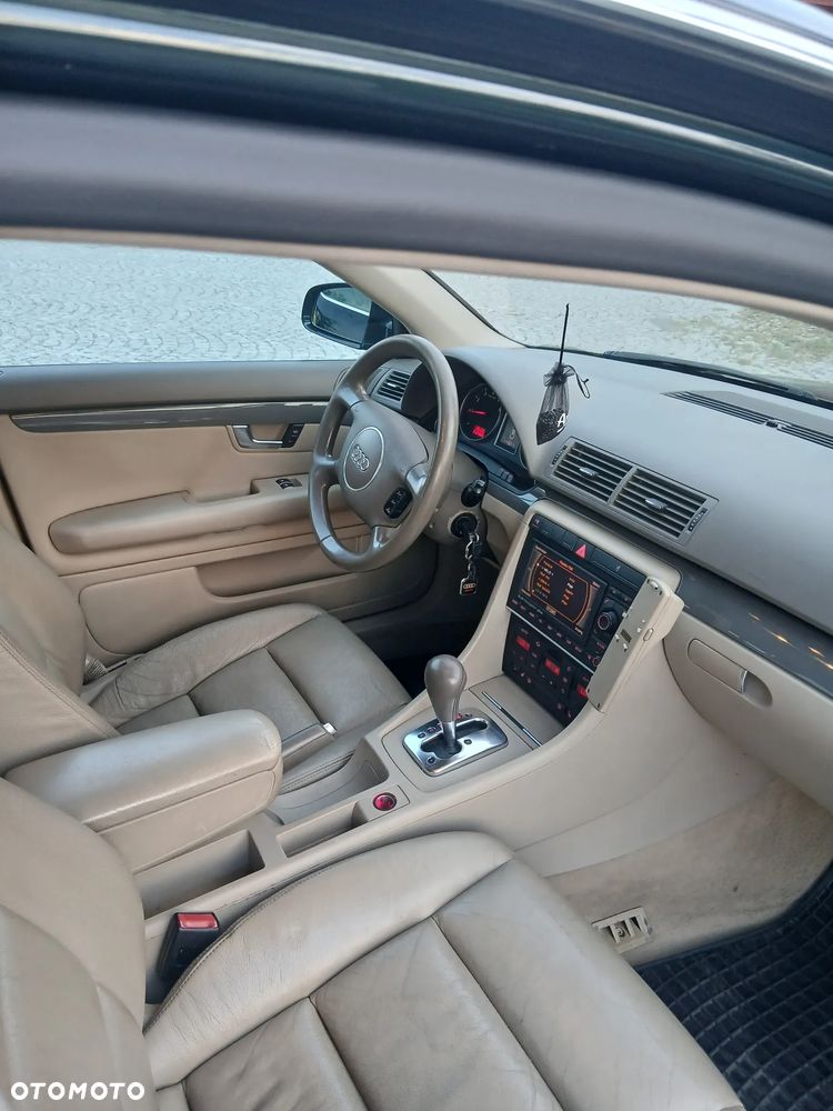 Audi A4 Avant 1.8 T multitronic - 5