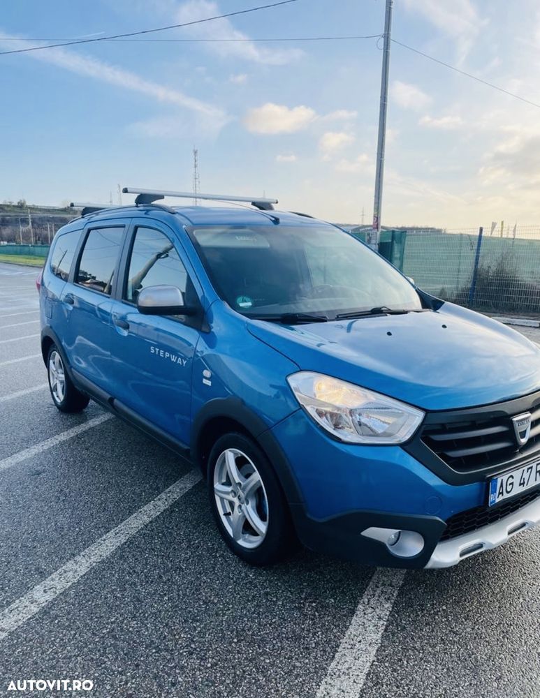 Dacia Lodgy 1.5 dCi Stepway - 3