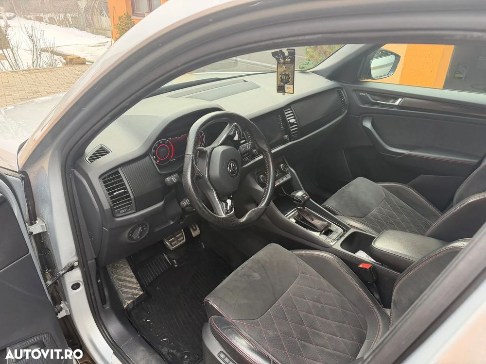 Skoda Kodiaq 2.0 TDI 4X4 DSG RS - 9