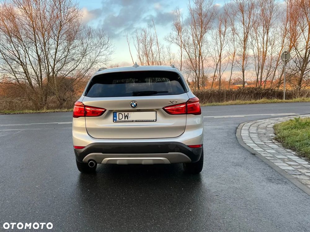 BMW X1 sDrive18d - 5