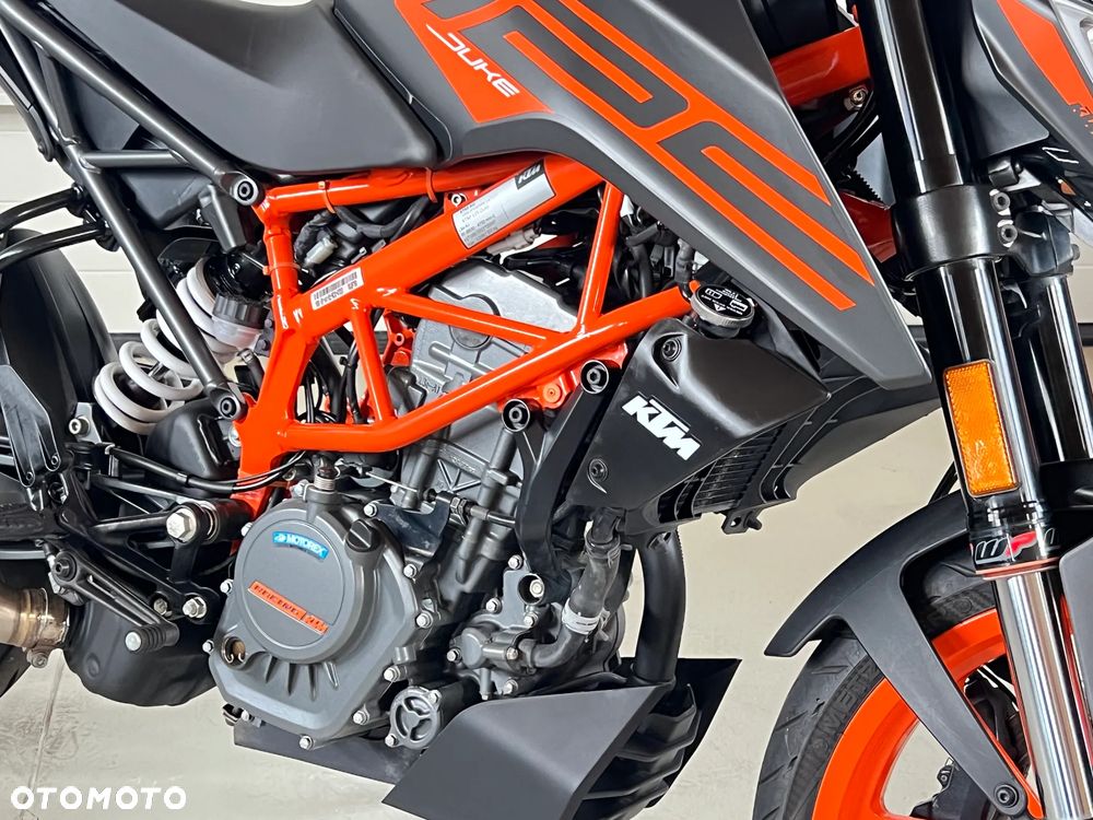 KTM Duke 125 - 20