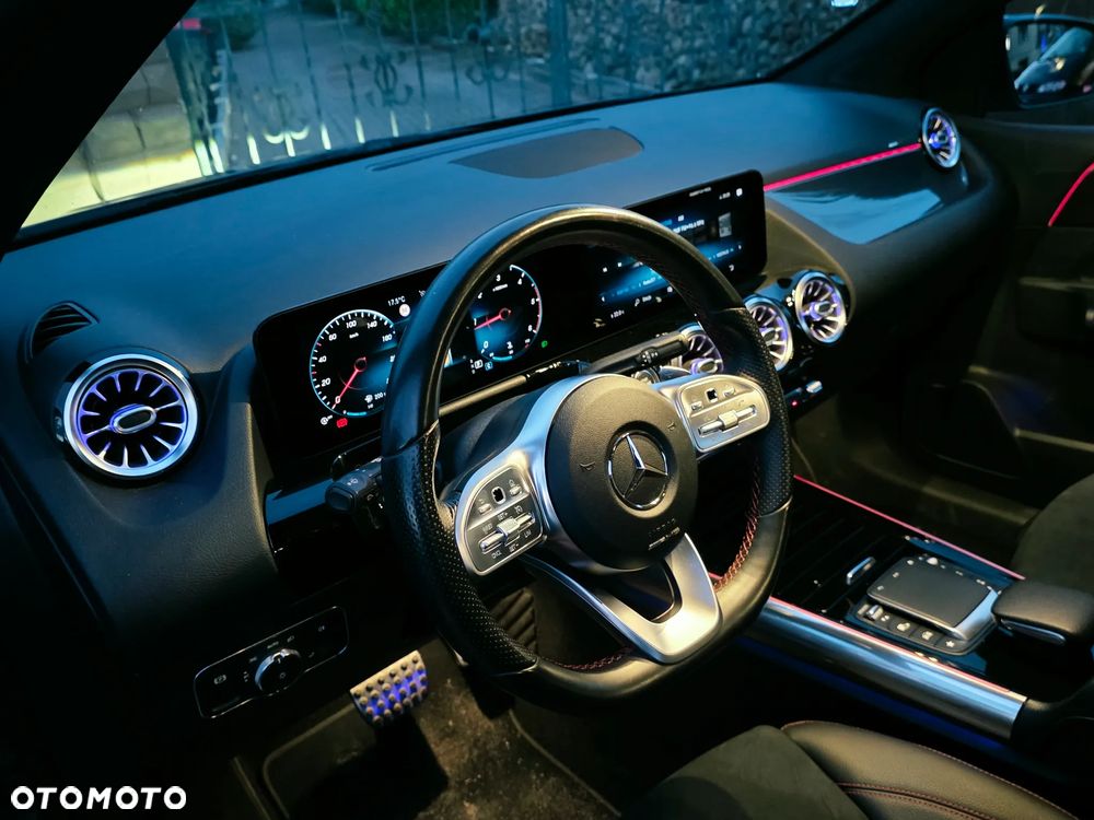 Mercedes-Benz Klasa B - 40