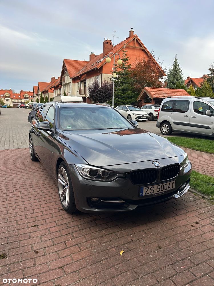 BMW 320D 2012 photo 3