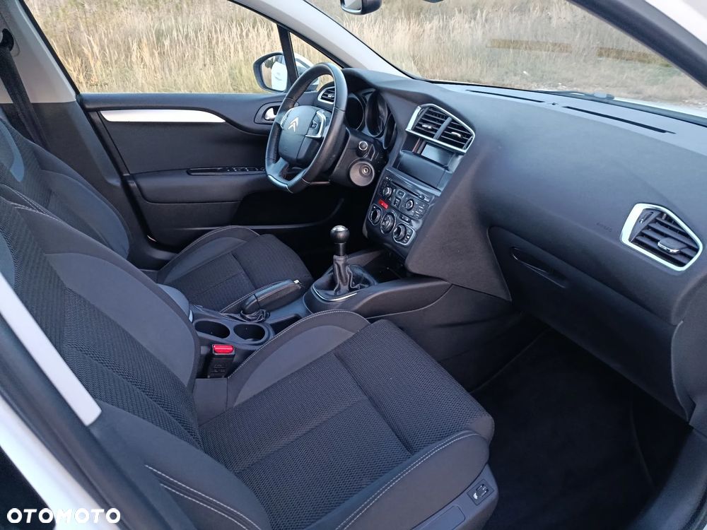 Citroën C4 VTi 120 Selection - 35