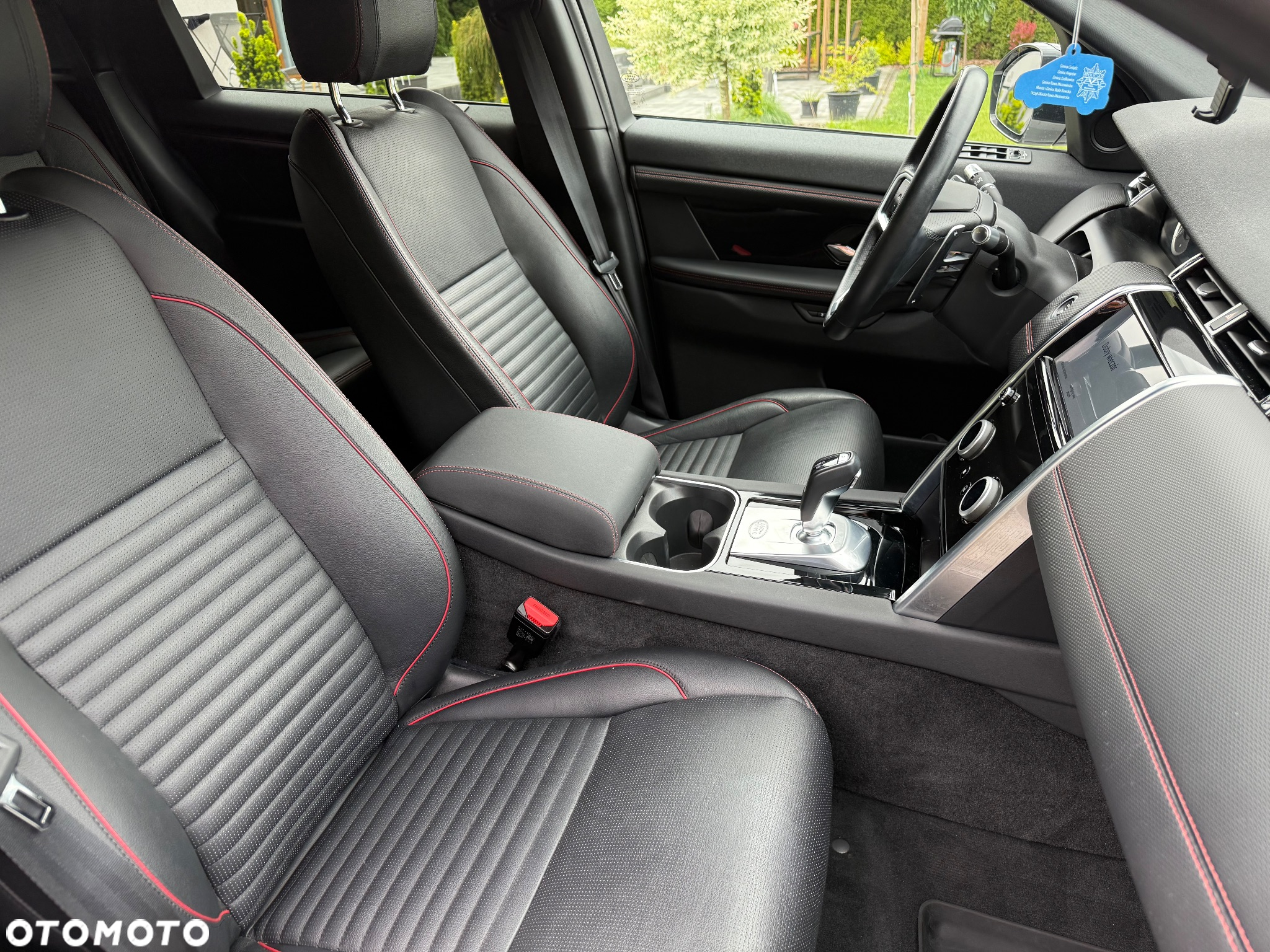 Land Rover Discovery Sport P250 R-Dynamic - 11