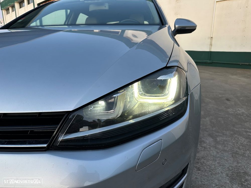 VW Golf 1.6 TDi Highline DSG - 45