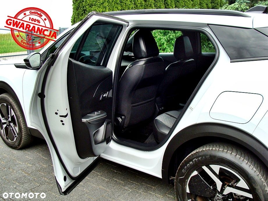 Peugeot 2008 PureTech 130 Allure S&S EAT8 - 20