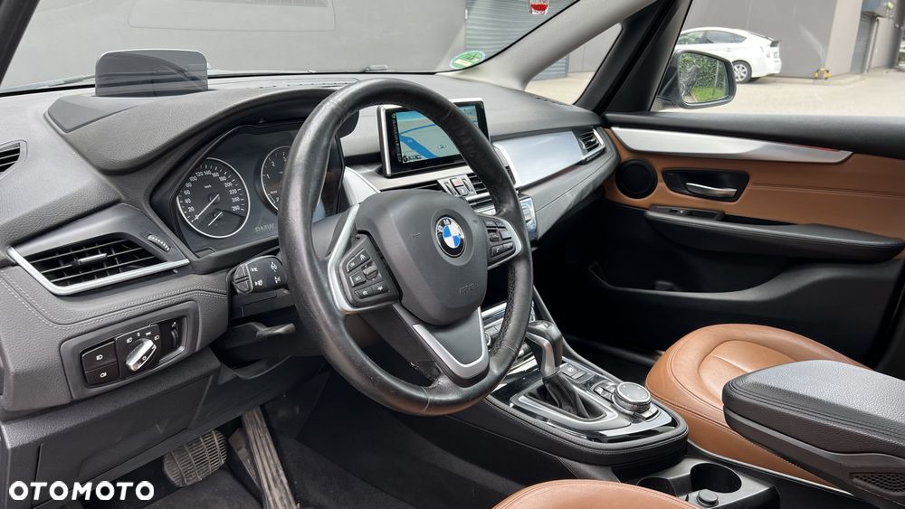 BMW Seria 2 220d xDrive Luxury Line - 10